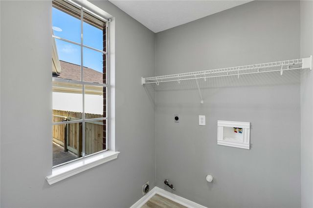 2020 Sterling Pointe Court, League City, TX 77573