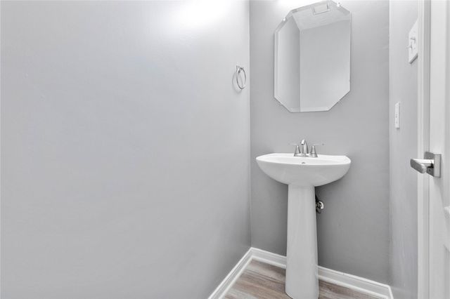 2020 Sterling Pointe Court, League City, TX 77573