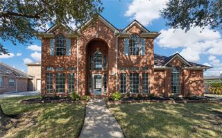 2020 Sterling Pointe Court, League City, TX 77573