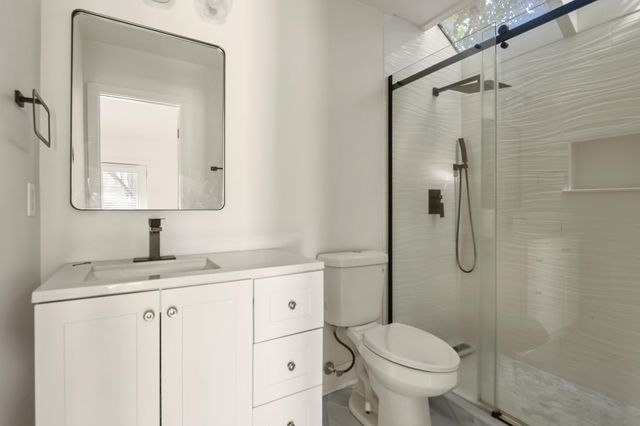 1127 Snap Dragon Court, Mount Pleasant, SC 29464