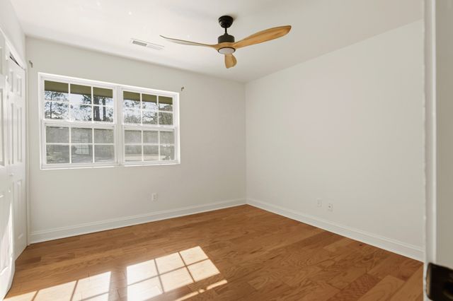 1127 Snap Dragon Court, Mount Pleasant, SC 29464