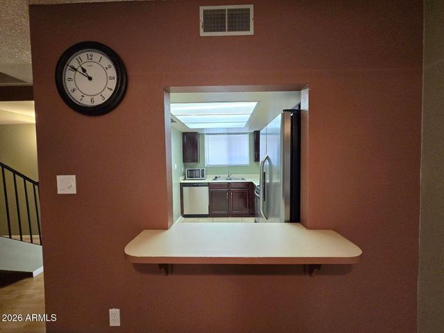 4540 W MARYLAND Avenue, Glendale, AZ 85301