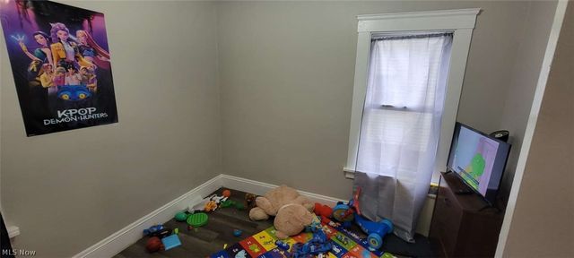 1222 E 172nd Street, Cleveland, OH 44119