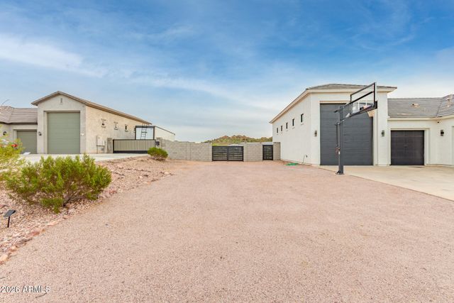 267 W AMHERST Street, San Tan Valley, AZ 85143