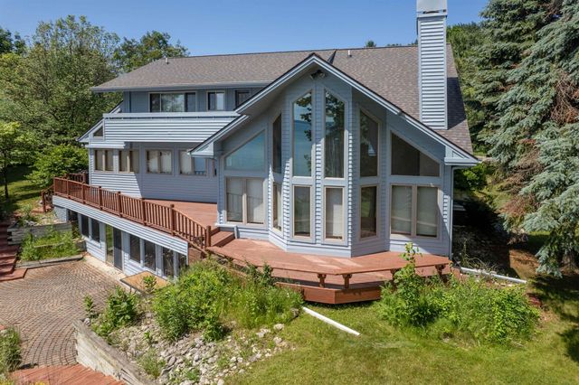 14088 Bluff Road, Peninsula Twp, MI 49686