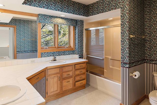 14088 Bluff Road, Peninsula Twp, MI 49686