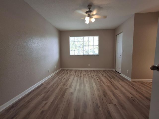 4723 SW 14th Street, Deerfield Beach, FL 33442