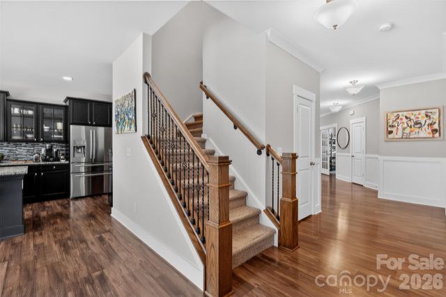 10012 Michael Crossing Drive, Charlotte, NC 28213