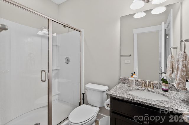 10012 Michael Crossing Drive, Charlotte, NC 28213