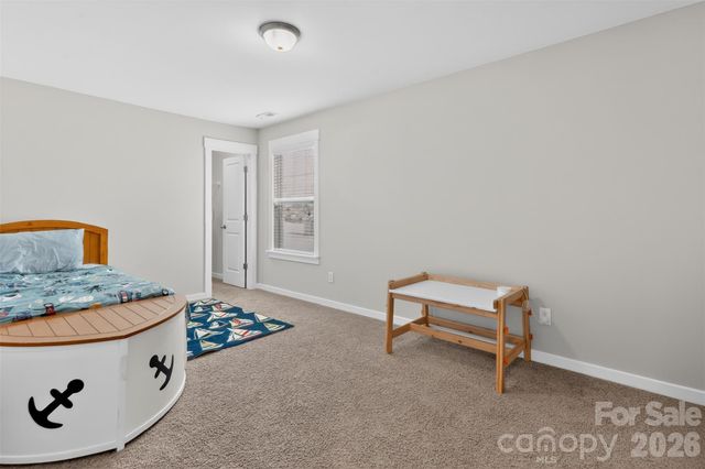 10012 Michael Crossing Drive, Charlotte, NC 28213