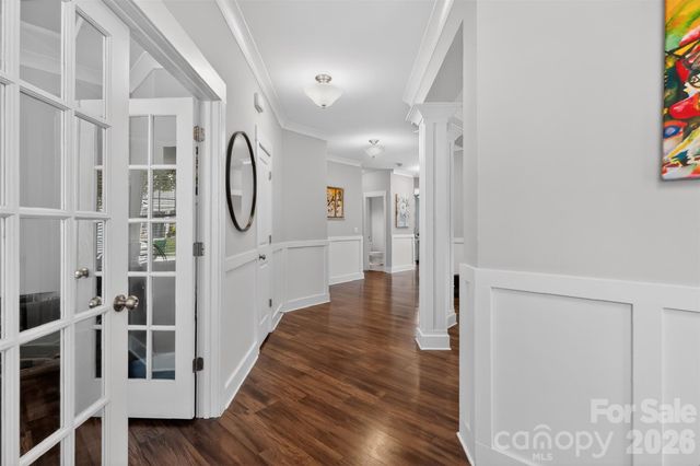 10012 Michael Crossing Drive, Charlotte, NC 28213