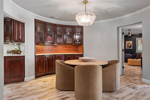 3841 Peter Pan Drive, Dallas, TX 75229