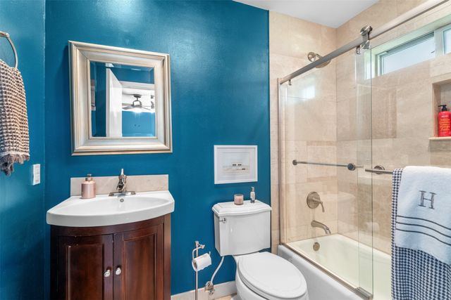 3841 Peter Pan Drive, Dallas, TX 75229