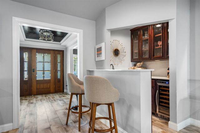 3841 Peter Pan Drive, Dallas, TX 75229