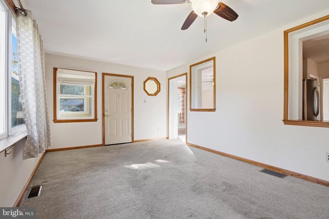 319 HAWARDEN RD, Springfield, PA 19064
