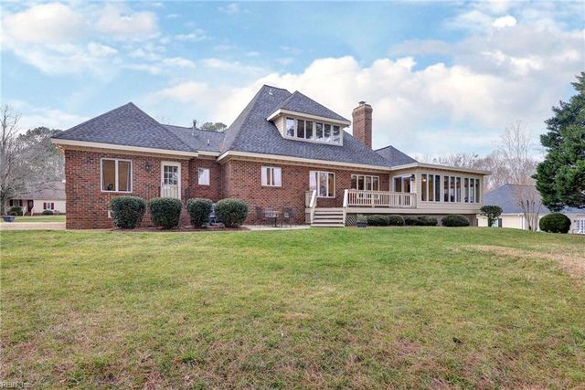 208 Richard Brewster, Williamsburg, VA 23185