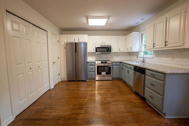 64 Hickory Lane, Dahlonega, GA 30533