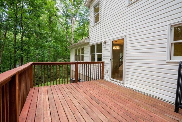 64 Hickory Lane, Dahlonega, GA 30533