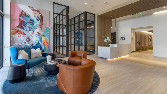 19401 W Dixie Hwy 831, Miami, FL 33180