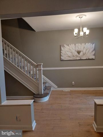 502 LYNDHURST ST, Baltimore, MD 21229