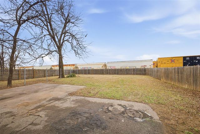 715 SE 10th Street, Oklahoma City, OK 73129