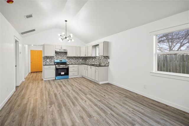 715 SE 10th Street, Oklahoma City, OK 73129