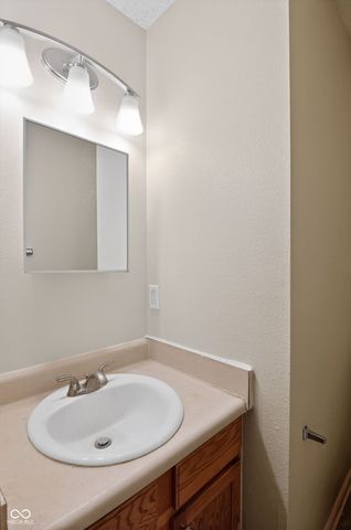 2941 Redland Lane, Indianapolis, IN 46217