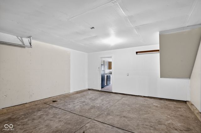 2941 Redland Lane, Indianapolis, IN 46217