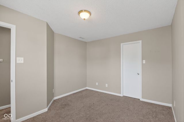 2941 Redland Lane, Indianapolis, IN 46217