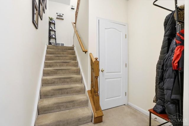 7462 Bridge Point Drive, Green Twp, OH 45248