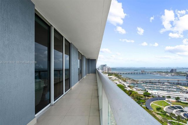 50 Biscayne Blvd 3510, Miami, FL 33132