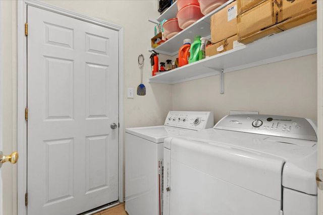 112 Flinn ST, Hutto, TX 78634