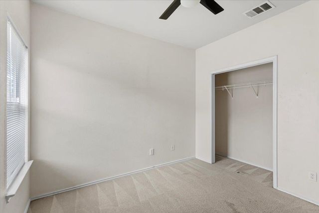 112 Flinn ST, Hutto, TX 78634