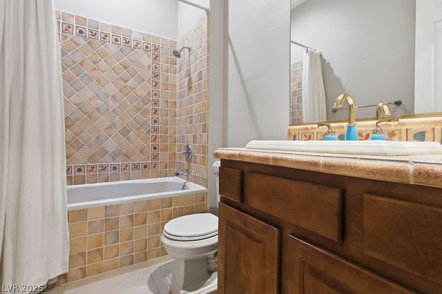 8 STARBROOK Drive, Henderson, NV 89052