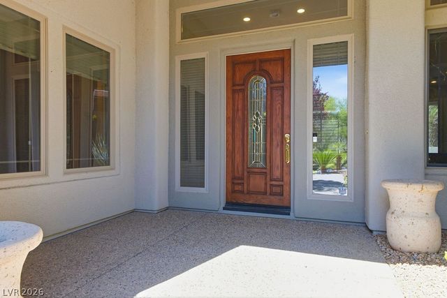 8 STARBROOK Drive, Henderson, NV 89052