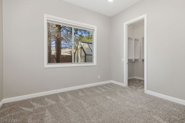 8 STARBROOK Drive, Henderson, NV 89052