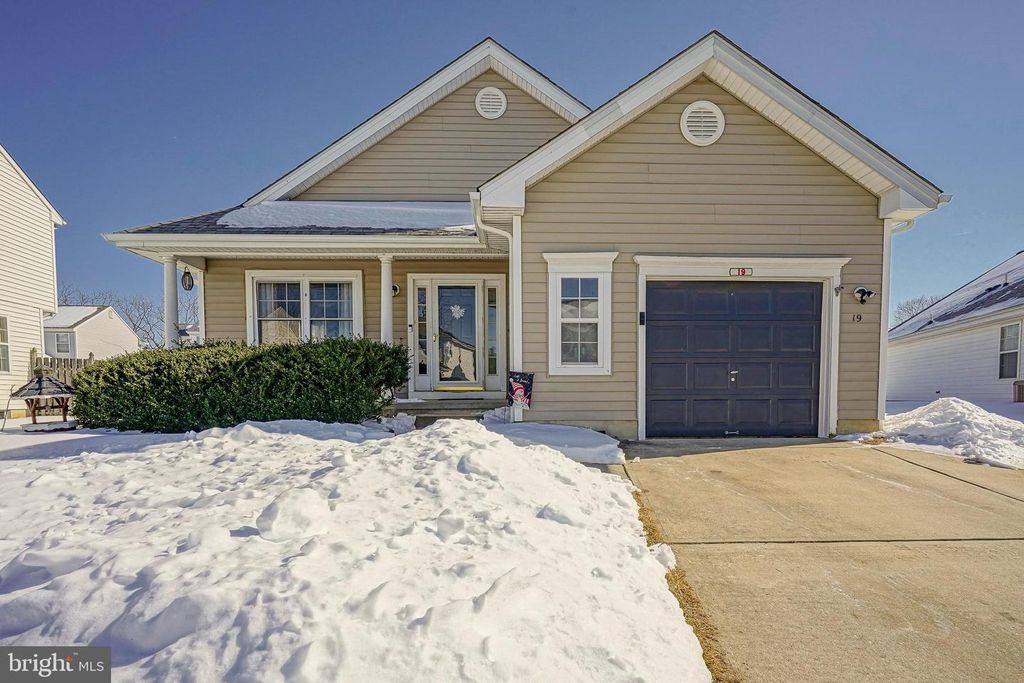 19 BENTWOOD DR, Westampton, NJ 08060