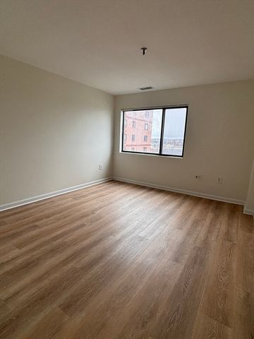 3920 Mystic Valley Pkwy 914, Medford, MA 02155