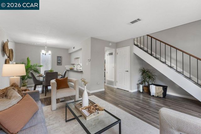 5468 Roundtree Drive C, Concord, CA 94521