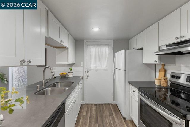 5468 Roundtree Drive C, Concord, CA 94521