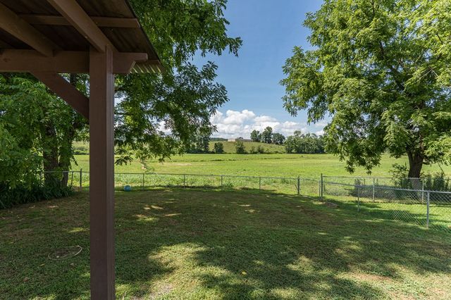 242 Deer Way, Marble, NC 28905