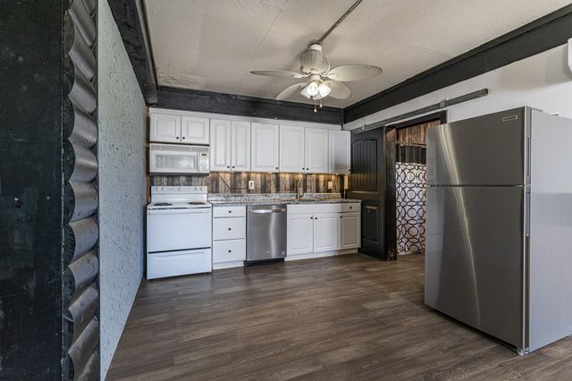 242 Deer Way, Marble, NC 28905