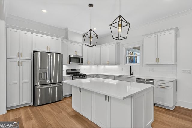 284 E River Bend Drive, Eatonton, GA 31024