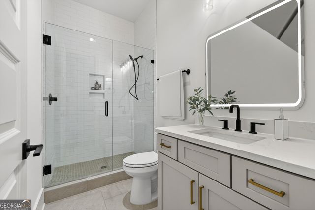 284 E River Bend Drive, Eatonton, GA 31024