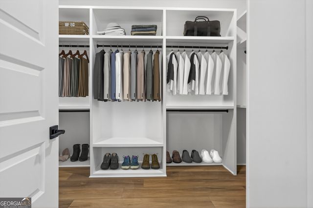 284 E River Bend Drive, Eatonton, GA 31024