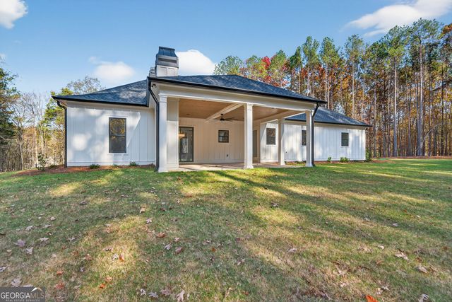 284 E River Bend Drive, Eatonton, GA 31024