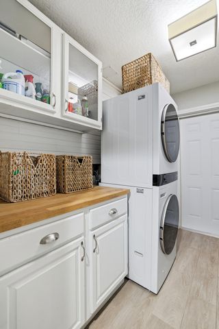 624 Whippoorwill Row, West Palm Beach, FL 33411