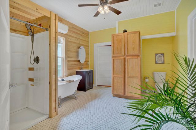 1505 W. Garden St, Pensacola, FL 32502