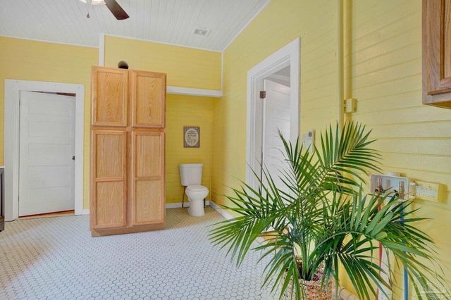 1505 W. Garden St, Pensacola, FL 32502