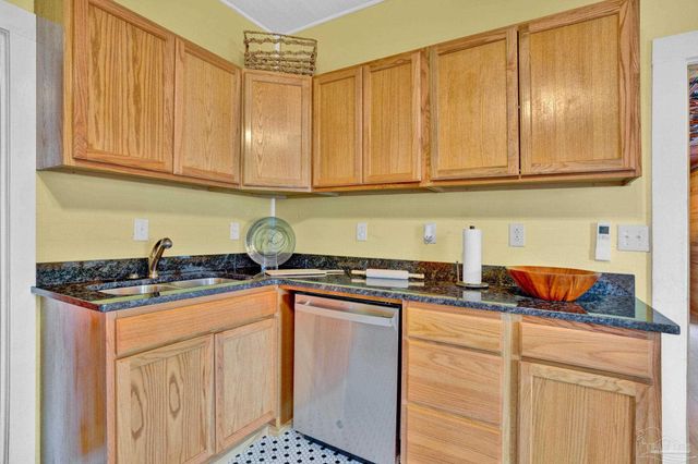 1505 W. Garden St, Pensacola, FL 32502